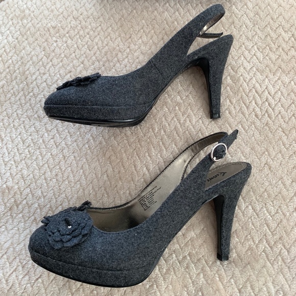 Shoe bundle - Picture 6 of 15